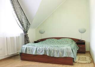 Гостиница Колыба Тверь Номер стандарт с 1 двуспальной кроватью (мансарда)-3