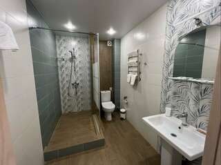 Гостиница Колыба Тверь Улучшенный семейный номер-4