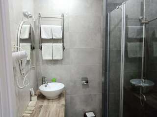 Гостиница Колыба Тверь Стандартный семейный номер-5